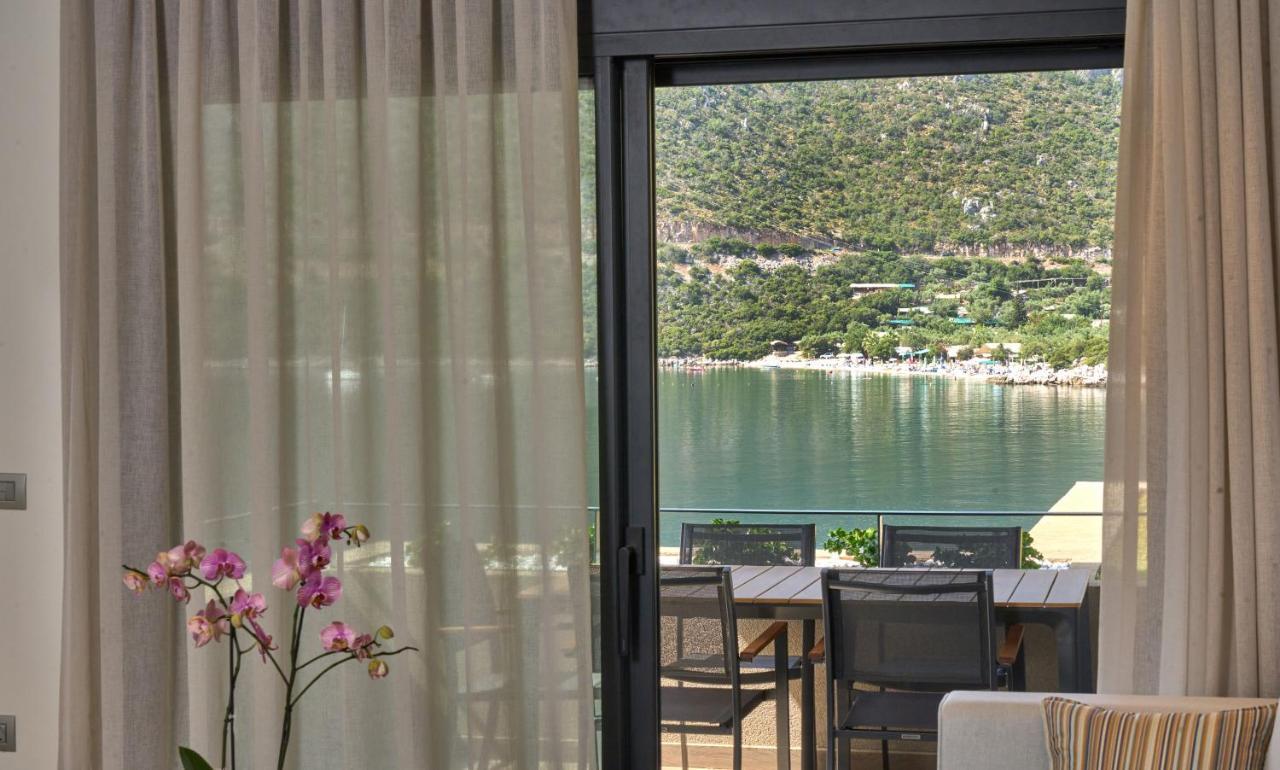 Into The Blue Suites Arkadiko Chorio 外观 照片
